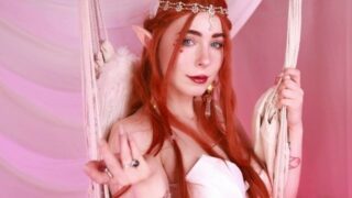 Gorgeous elf cosplayer deepthroats dick and gets fucked on Valentine’s Day