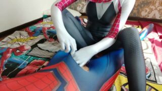 Spider Gwen cospalyer giving Spiderman a footjob